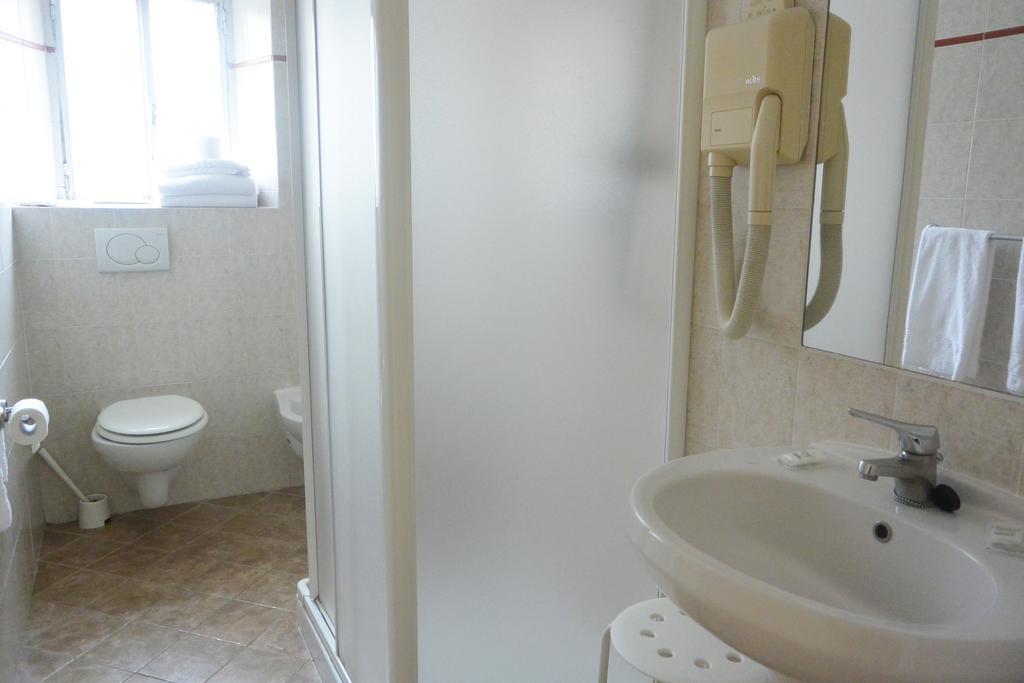 Hotel Crocini Firenze Kültér fotó